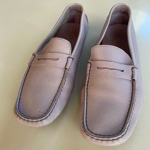 Tod’s Women’s Size 7 Loafers